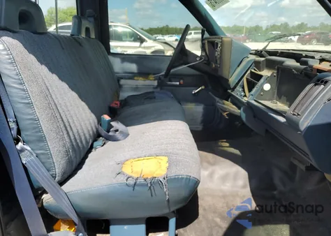 1993 Chevrolet Gmt-400 C1500 from USA, damaged, VIN 1GCEC14Z5PE242825